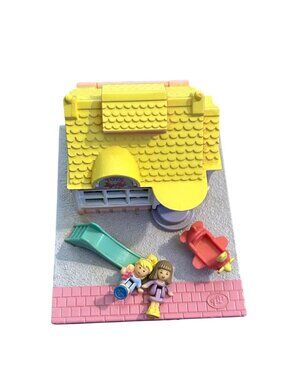 Polly Pocket Toy Store Playset With Figures & Accessories 1992 Vintage Compact D